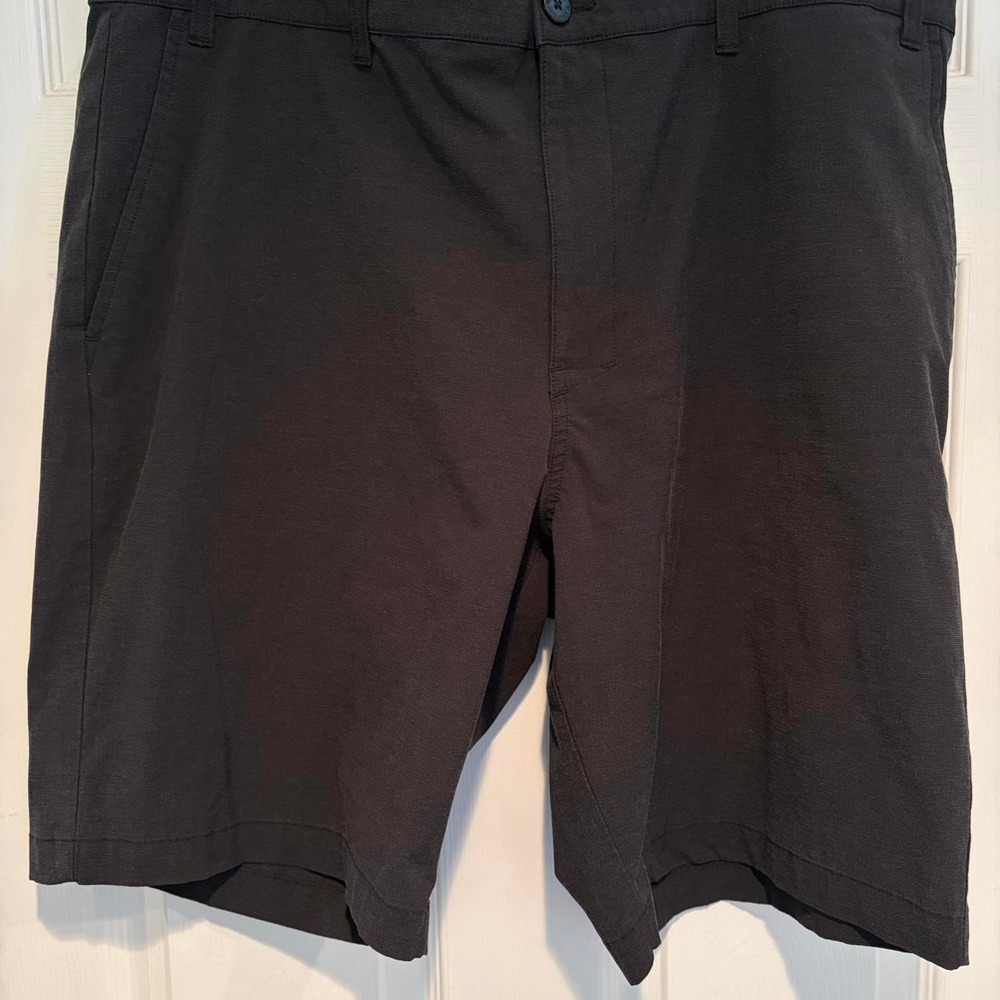 Callaway Golf Mens Black Performance Shorts Size 40 Flat Front Stretch Athletic